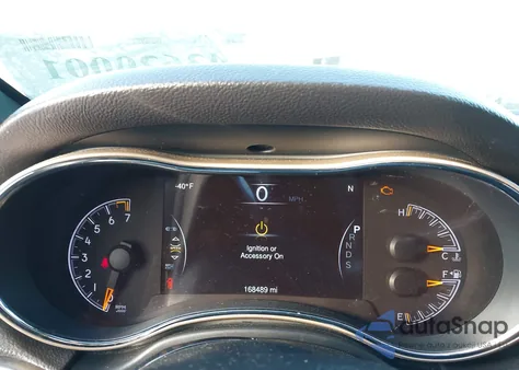 2015 Jeep Grand Cherokee Altitude z USA, uszkodzony, nr VIN 1C4RJFAG0FC625296